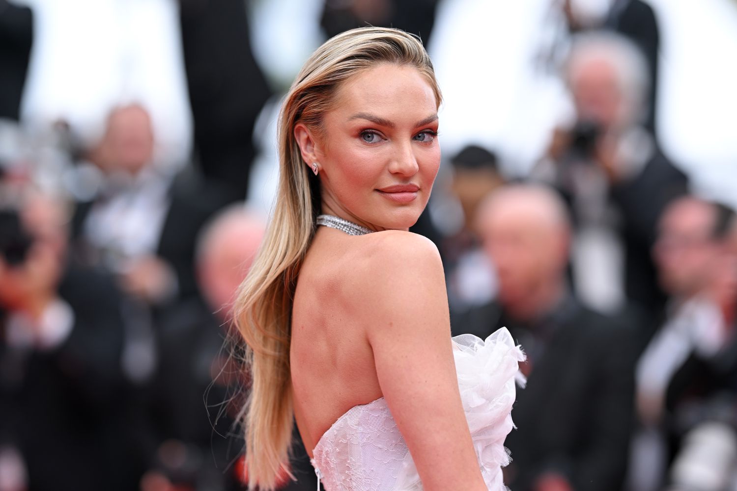 Candice Swanepoel 30 Libra Celebrities