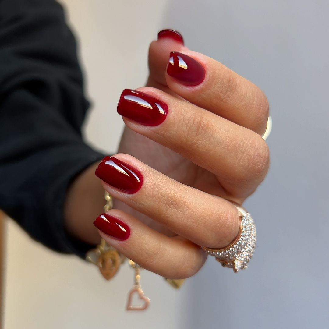 A burgundy square manicure for Scorpio season.